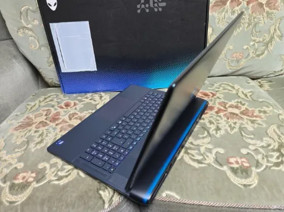 Игровой ноутбук Alienware 18 Area-51 Ultra 9 Усть-Каменогорск