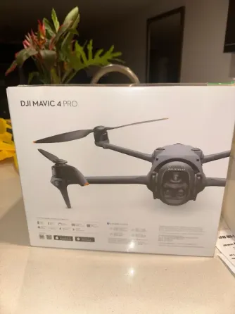 DJI Mavic 4 Pro дронына Fly More комбинациясы кіреді Астана