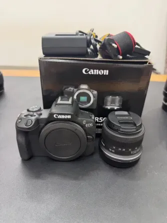 Canon EOS R50 камера с объективом 18–45 мм (черная Астана