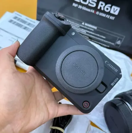 Canon EOS R6 V камера с 20–50 мм f/4 объективом Астана
