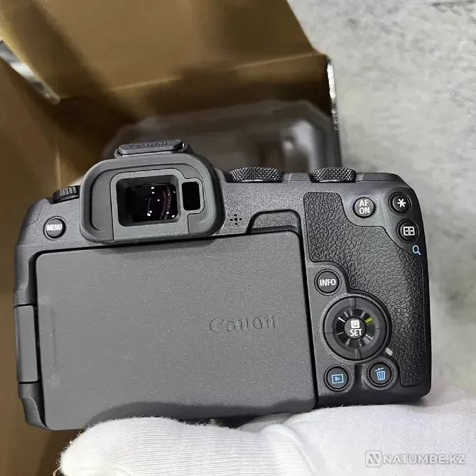 Canon EOS R8 Беззеркальная камера Астана - изображение 2