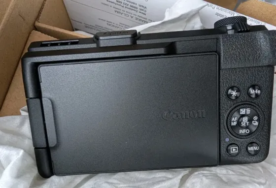 Canon PowerShot V1 Цифровая камера Астана