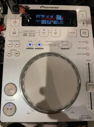 Комплект DJ-системы (белый): 2x CDJ-350, 1x DJM-350 Усть-Каменогорск