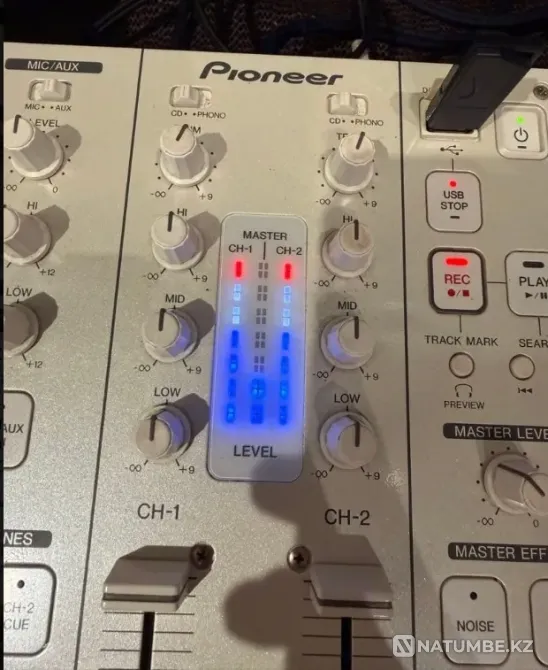 Комплект DJ-системы (белый): 2x CDJ-350, 1x DJM-350 Усть-Каменогорск - изображение 4
