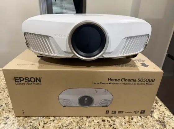 Проектор Epson Home Cinema 5050UB 4K UHD Усть-Каменогорск