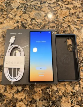 Samsung Galaxy Z Fold 7 512 ГБ, абсолютно новый Атырау