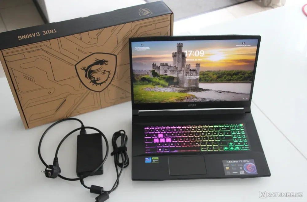 Игровой ноутбук MSI Katana 17 B13VFK (Intel Core i7 Астана - изображение 1